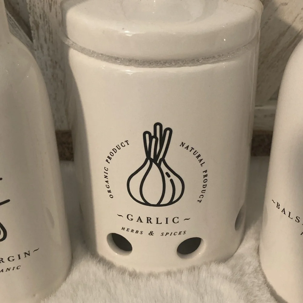 Target BP Ceramic Garlic Keeper and Ceramic Oil & Vinegar